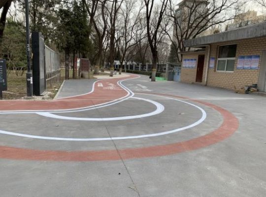 聚合物(wù)彩漿防滑路(lù)面