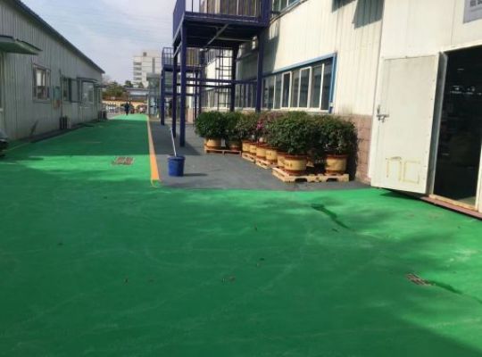 聚合物(wù)彩漿防滑路(lù)面